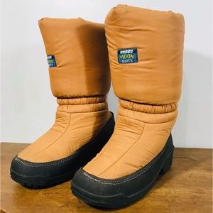 Moon Boot Women's Tan and Black Winter Boots